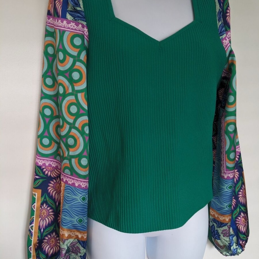 Bailey 44 Green Women's Top with Patterned Sleeves